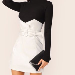 Faux Leather Notched Waist Buckle Belted Skirt
